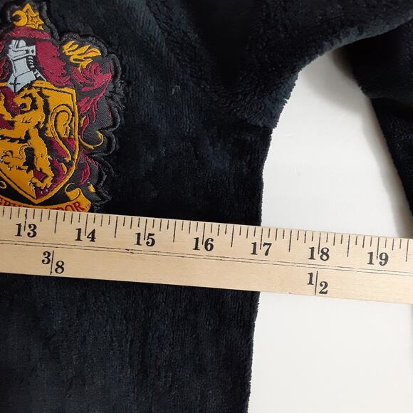 Wizarding World Harry Potter Fleece One Piece Pajamas Hooded Gryffindor Kids 10 - Picture 7 of 10